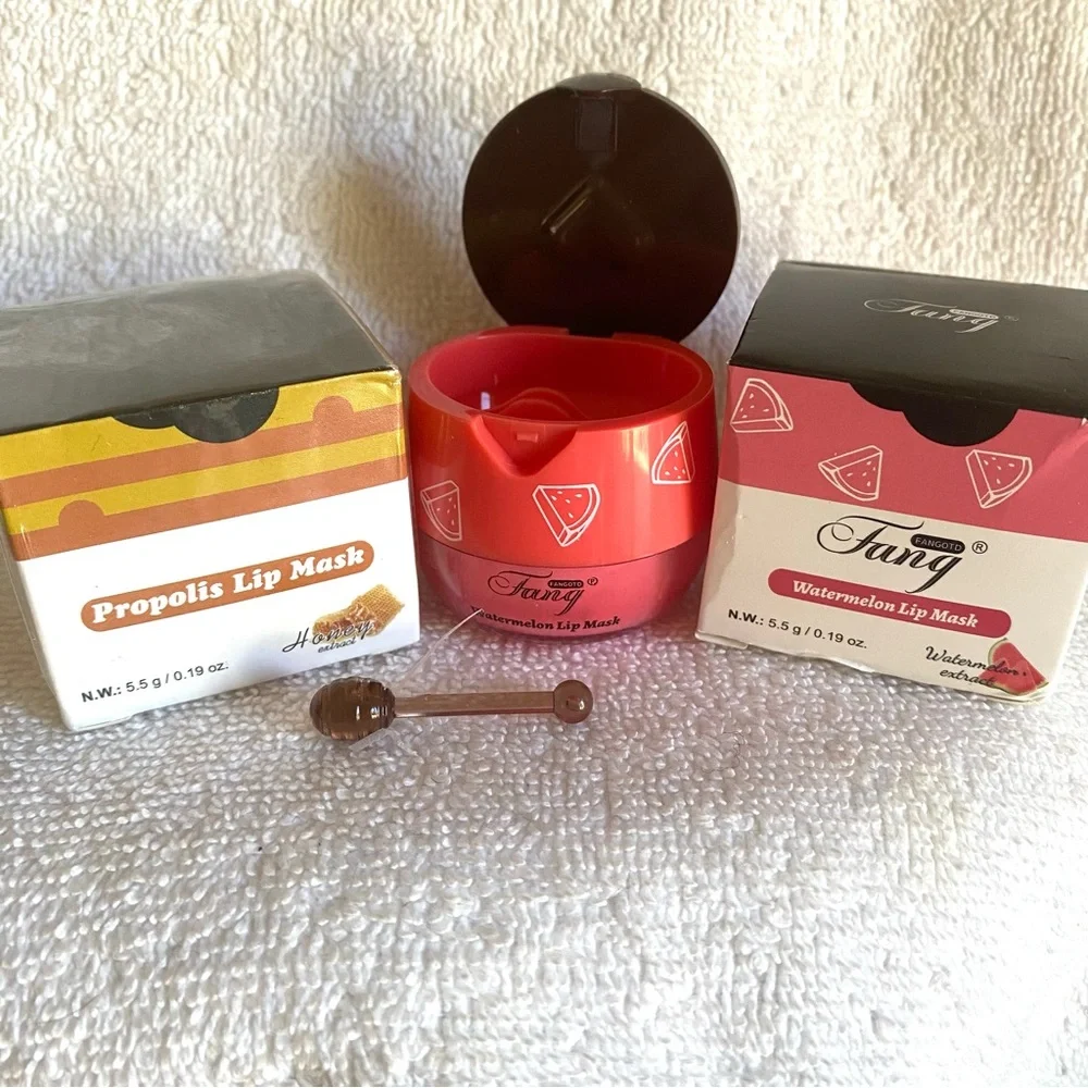 5/$25 Watermelon & Honey 2pc  Lip Mask Set over night use